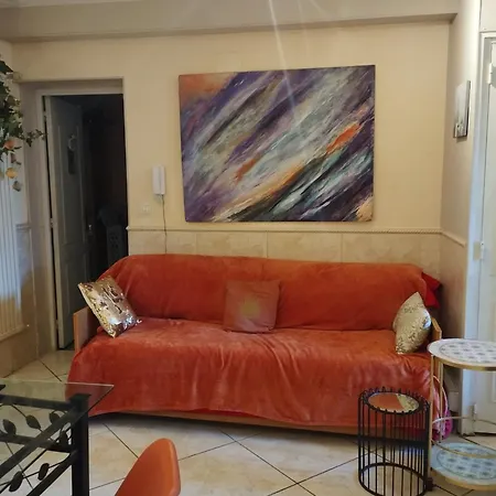 35 M2 Patio Sur Jardin Appartement *